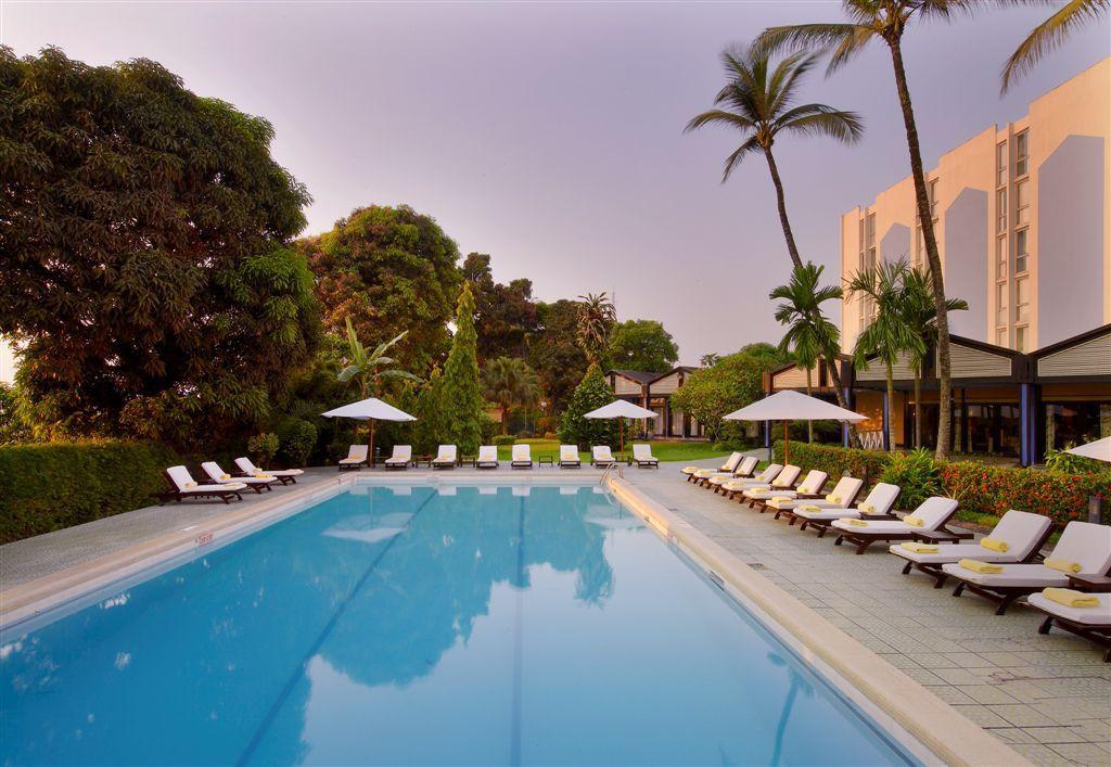Douala Rabingha Hotel Екстер'єр фото