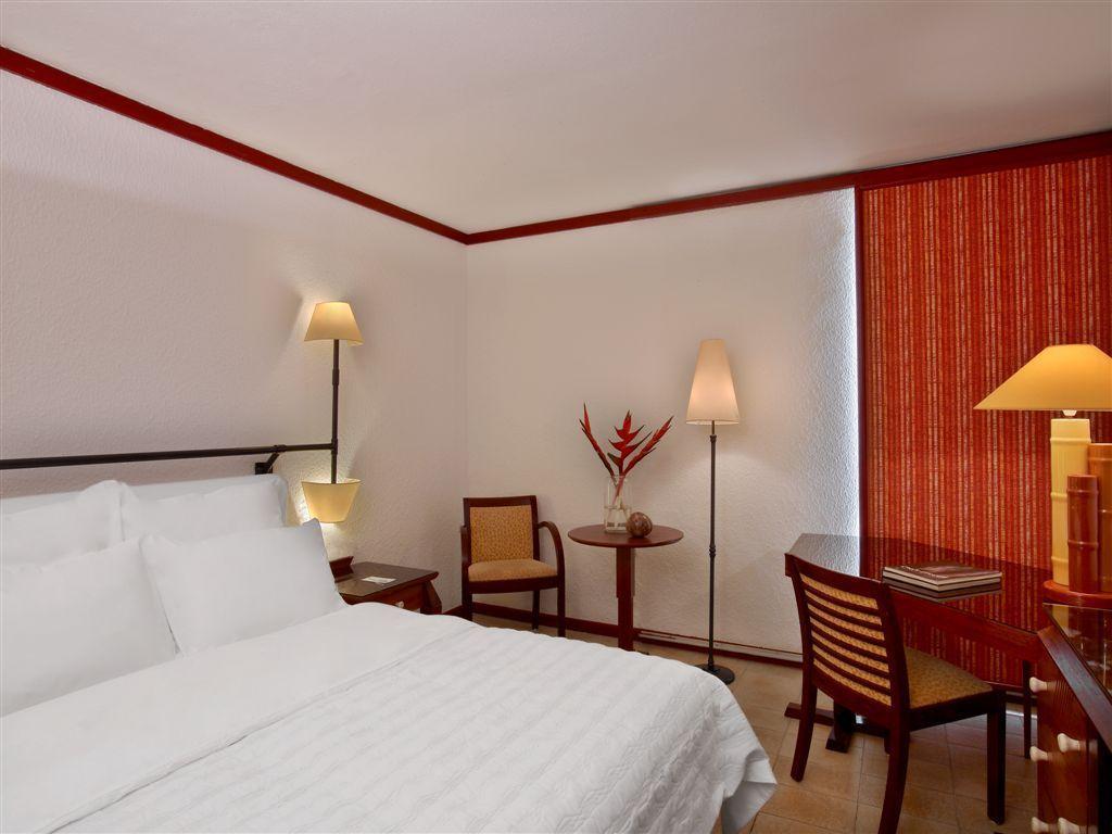 Douala Rabingha Hotel Екстер'єр фото