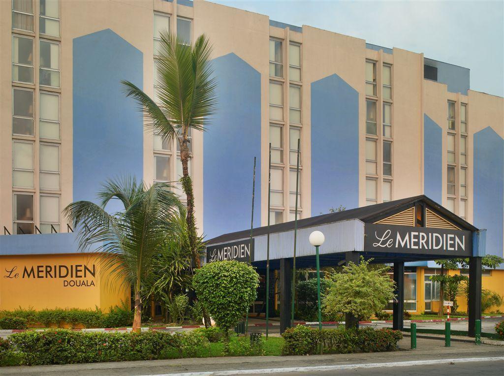 Douala Rabingha Hotel Екстер'єр фото